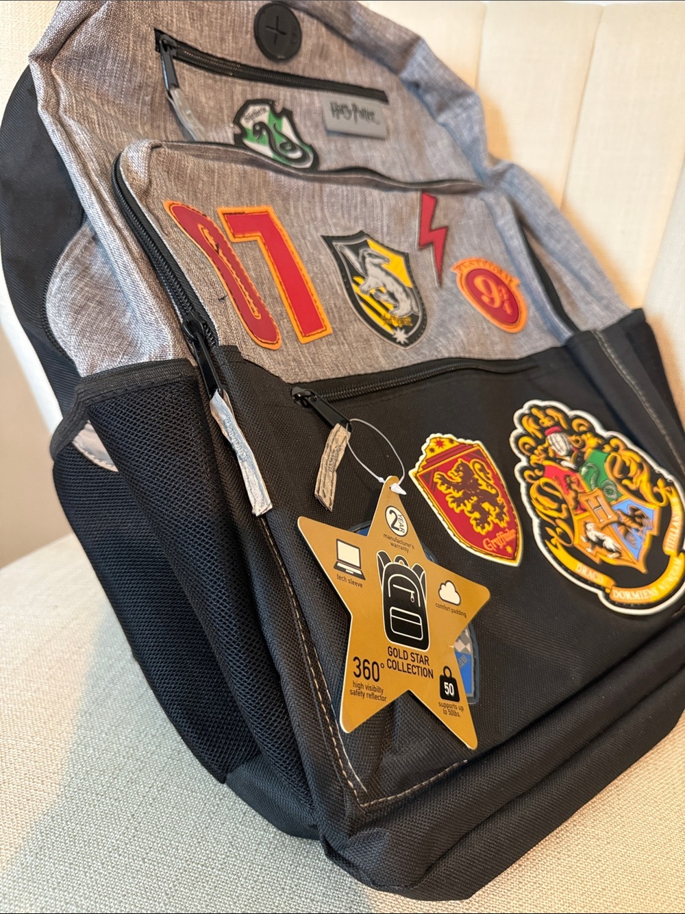 18" NWT backpack HARRY POTTER patch school gray black bag HP Target NEW - Picture 11 of 16
